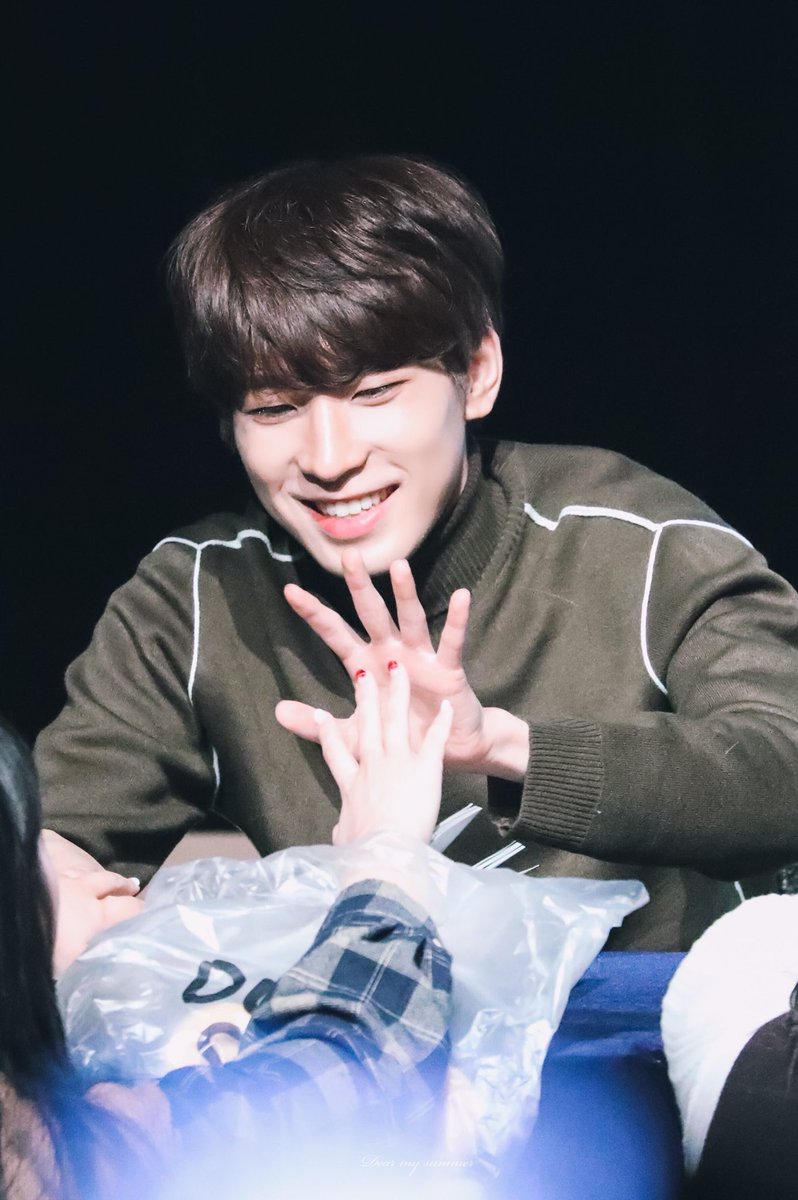I NEED TO HURRY UP AND GET THIS DEGREE SO I CAN FIND A JOB THAT WILL GIVE ME THE MONEY TO BE ABLE TO HOLD WONWOO’S HAND AT LEAST ONCE IN THIS LIFETIME