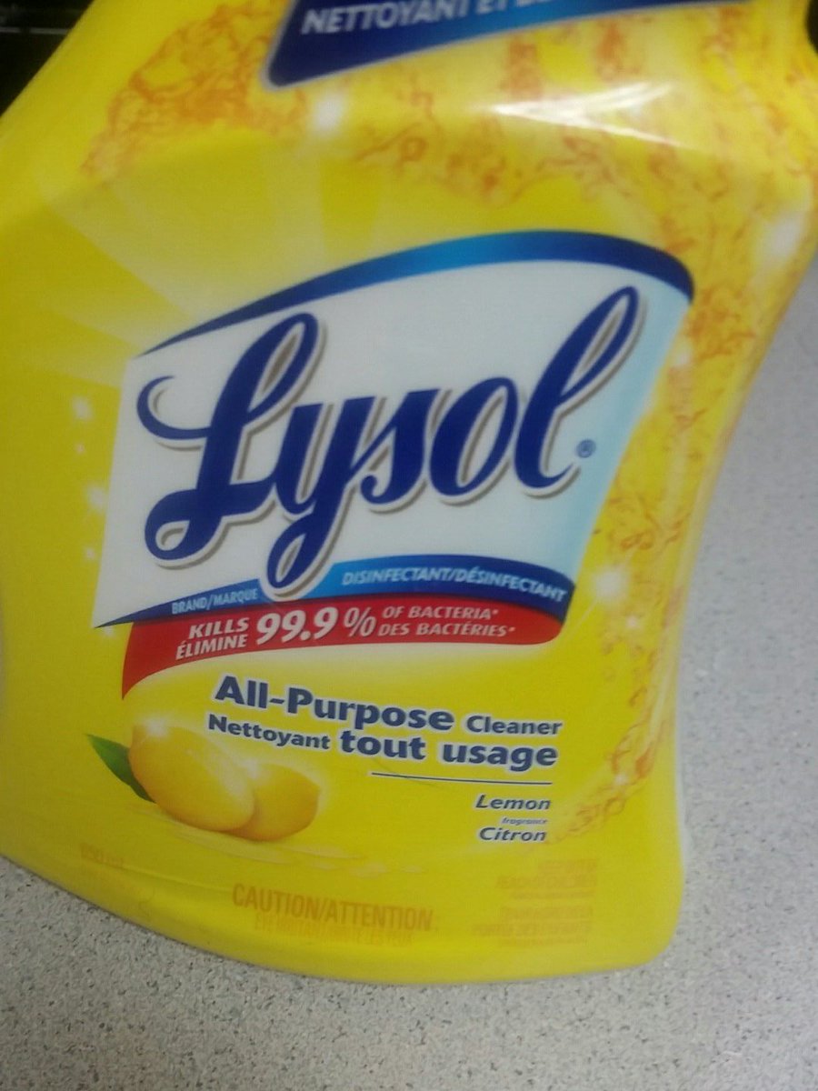 Hotprue's tweet photo. I have to say this product really cut through grease. My old new favorite product #Lysol https://t.co/kxNmlOeE5F
