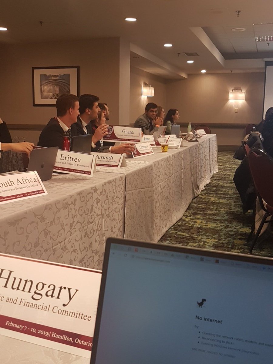 ecofin_singap19's tweet photo. Things are getting heateddddd @19Ghana @ECOFIN_Russia19 @MACMUNNEWS2 #macmun19ecofin https://t.co/NjooiRwyCj