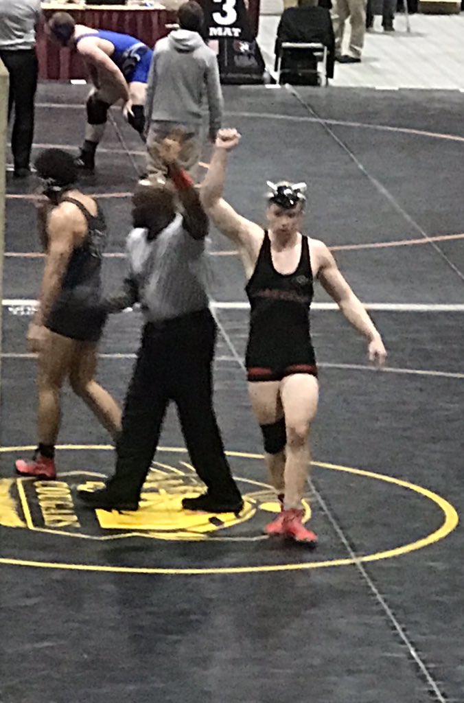 Congrats to Roach and Law for their wins .... next matches for third place!