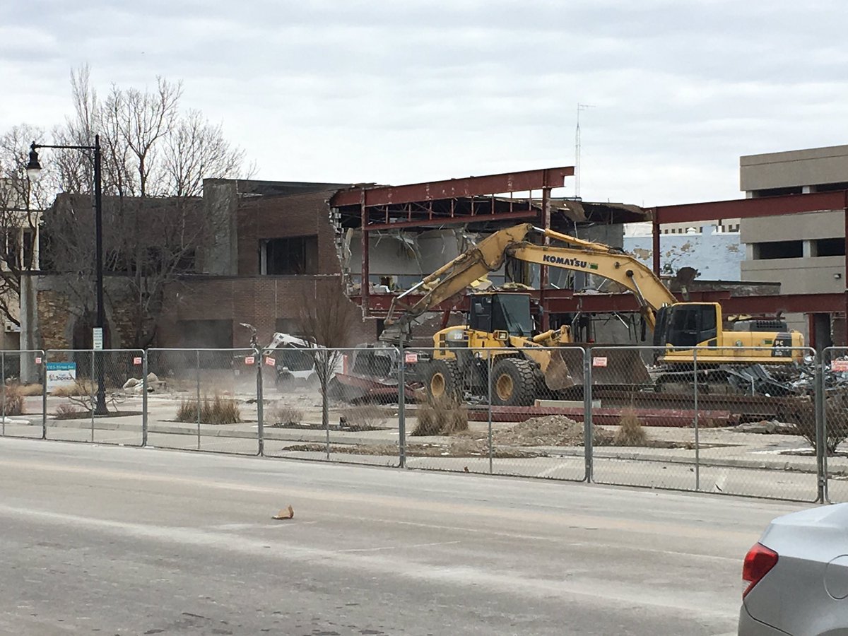 Demolition going on in a very cold #DowntownTopeka today. It’s really cool to see serious progress going on downtown. Can’t wait to see the fully finished #evergyplaza! #topcity @DowntownTopeka @GTPartnership @VisitTopeka