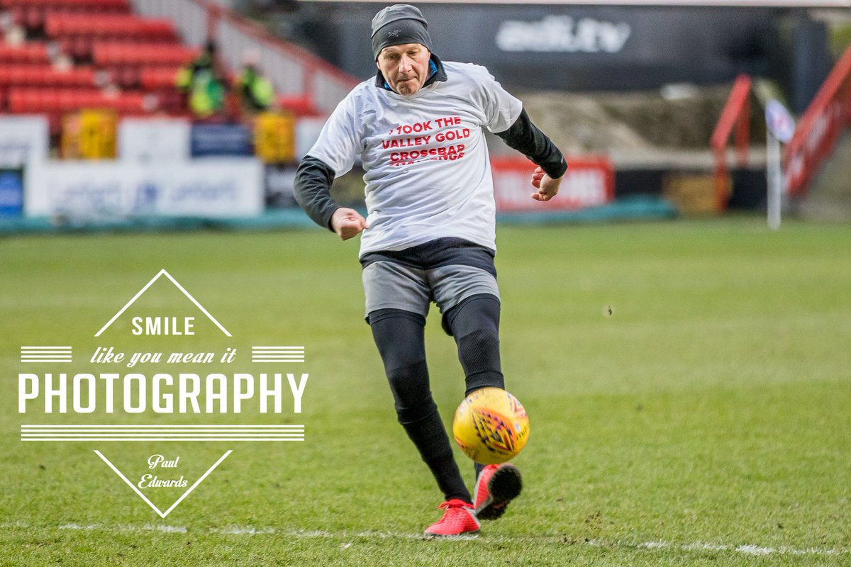 pedwards72's tweet image. "Sign him up" they sing 🎶 #crossbar #challenge #cafc 👏🏻