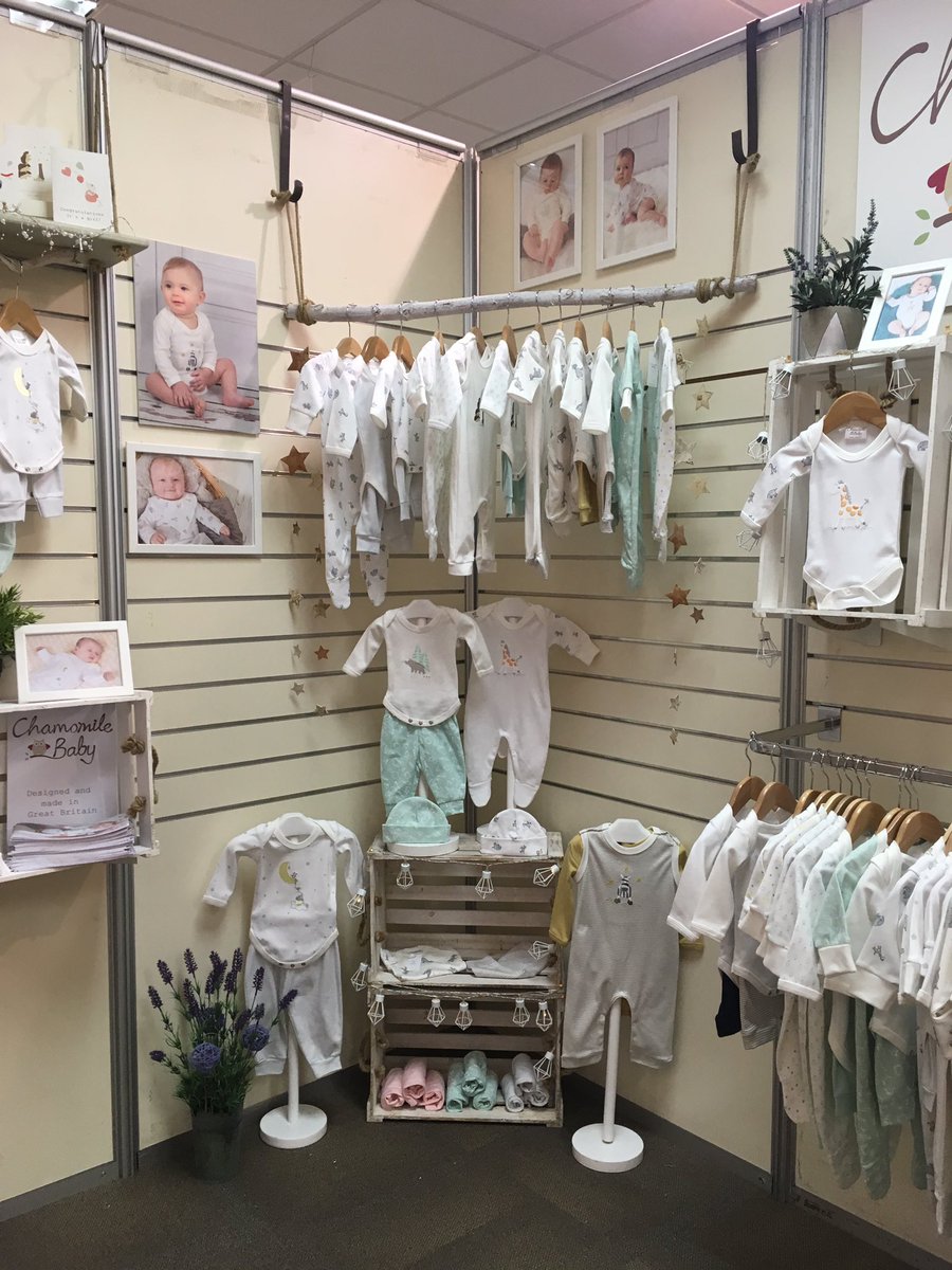 ChamomileBaby's tweet photo. All set up for @indxkidswear 😀 Can’t wait for tomorrow now 😍 x x
.
.
.
.
.
.
#indxkidswear #tradeshow #chamomilebaby #babywear #madeinengland #unisex #unisexbabyclothes #babyclothes #babyboutique #shopsmall #supportsmallbusiness #babygift #babygirl #babyboy https://t.co/EWTQ7dy3RB