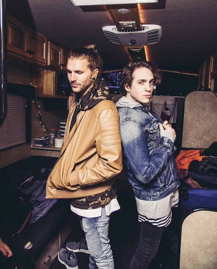 LucasJordanHan1's tweet photo. Cleaning up the bus with this guy today to get ready for tour. @datboiawsten @OttoWood8 Guys you left it a us. Come on. https://t.co/8o5E8C1yDU