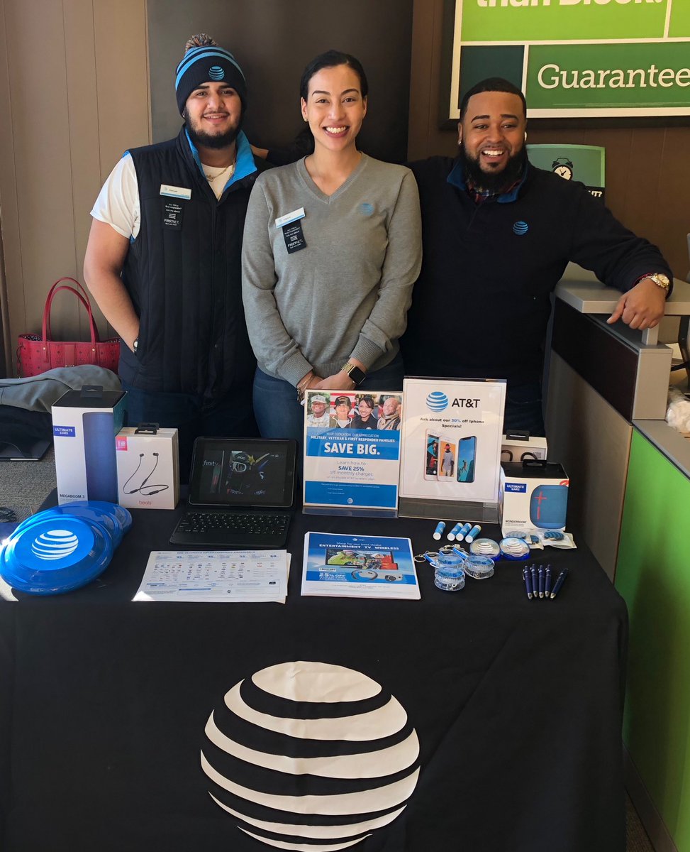 Team Roslindale maximizing at our Tax Takeover event!!! ⁦<a href="/Kara_Blom/">Kara Blom</a>⁩ ⁦<a href="/pnixnix/">Peter Nixon</a>⁩ ⁦<a href="/TheRealOurNE/">#OurNE</a>⁩ ⁦<a href="/WilliamGStovall/">William Stovall</a>⁩ ⁦<a href="/suarezvp1/">Vianca</a>⁩