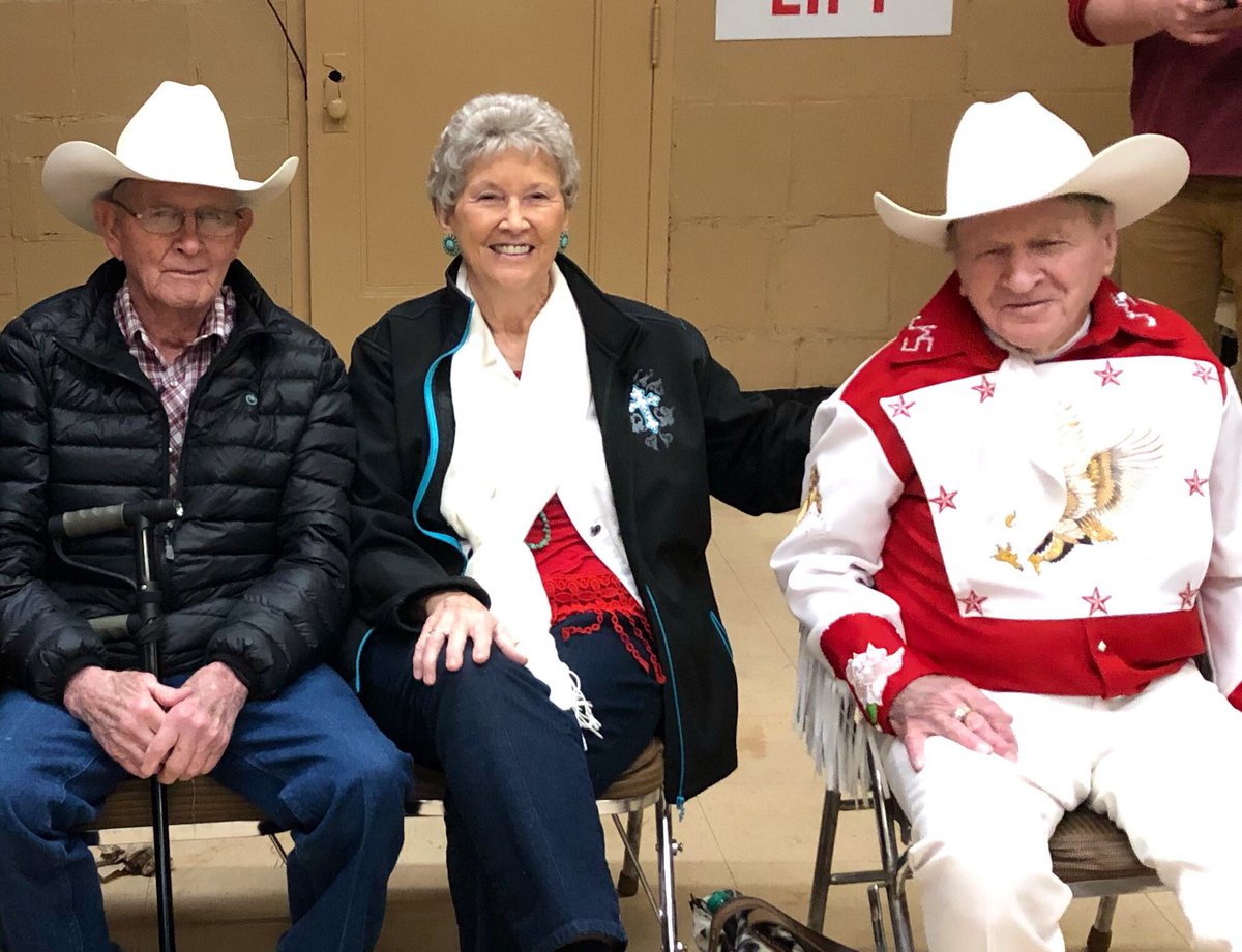 Fwssr On Twitter Elsie And Clyde Frost Parents Of Prca World Champion Bull Rider Lane Frost Are Here Today To Award Jw Stoker With The Lane Frost Award Https T Co Lra04ij3mn