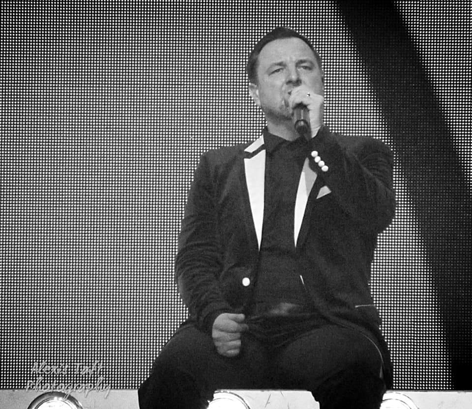 AlexisTaftPhoto's tweet photo. Dear @theREALboyzone 
I would love to photograph you when you play @ssearena in London on Sat, 16 Feb.
Please can you fix this for me with a photo pass.
#thankyouandgoodnight
#livemusic #photography #livemusicphotography
#Boyzone #bz25
(Boyzone fans RT please)
#makewishcometrue https://t.co/MRoMR2kw4d
