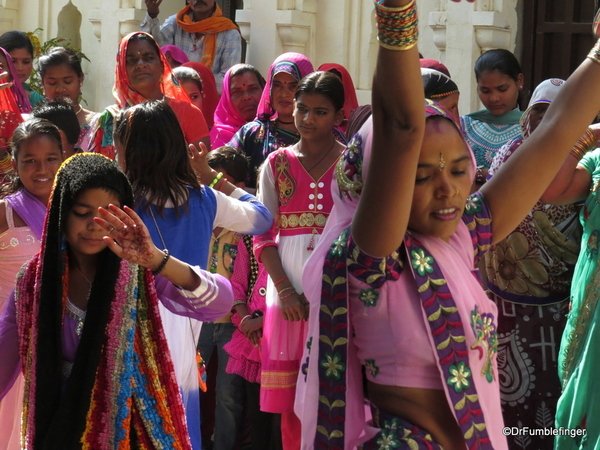 TravelGumbo's tweet photo. #ChildIsBorn, #Rajasthan #ttot

TravelGumbo archives
By Travelers, For Travelers

https://t.co/uwSAKIyIS6 https://t.co/7jb6CeC7xk