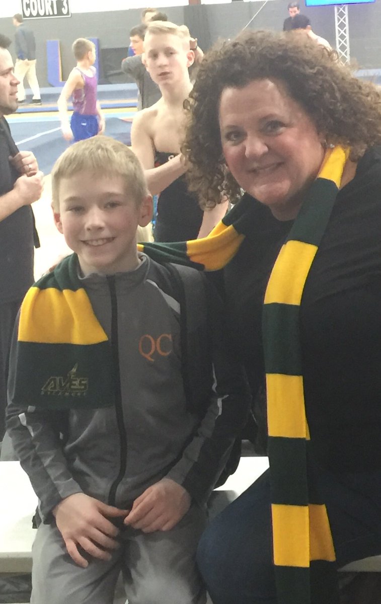 Spent my afternoon watching this little aviator fly🛩#Greeneloveswildabeast