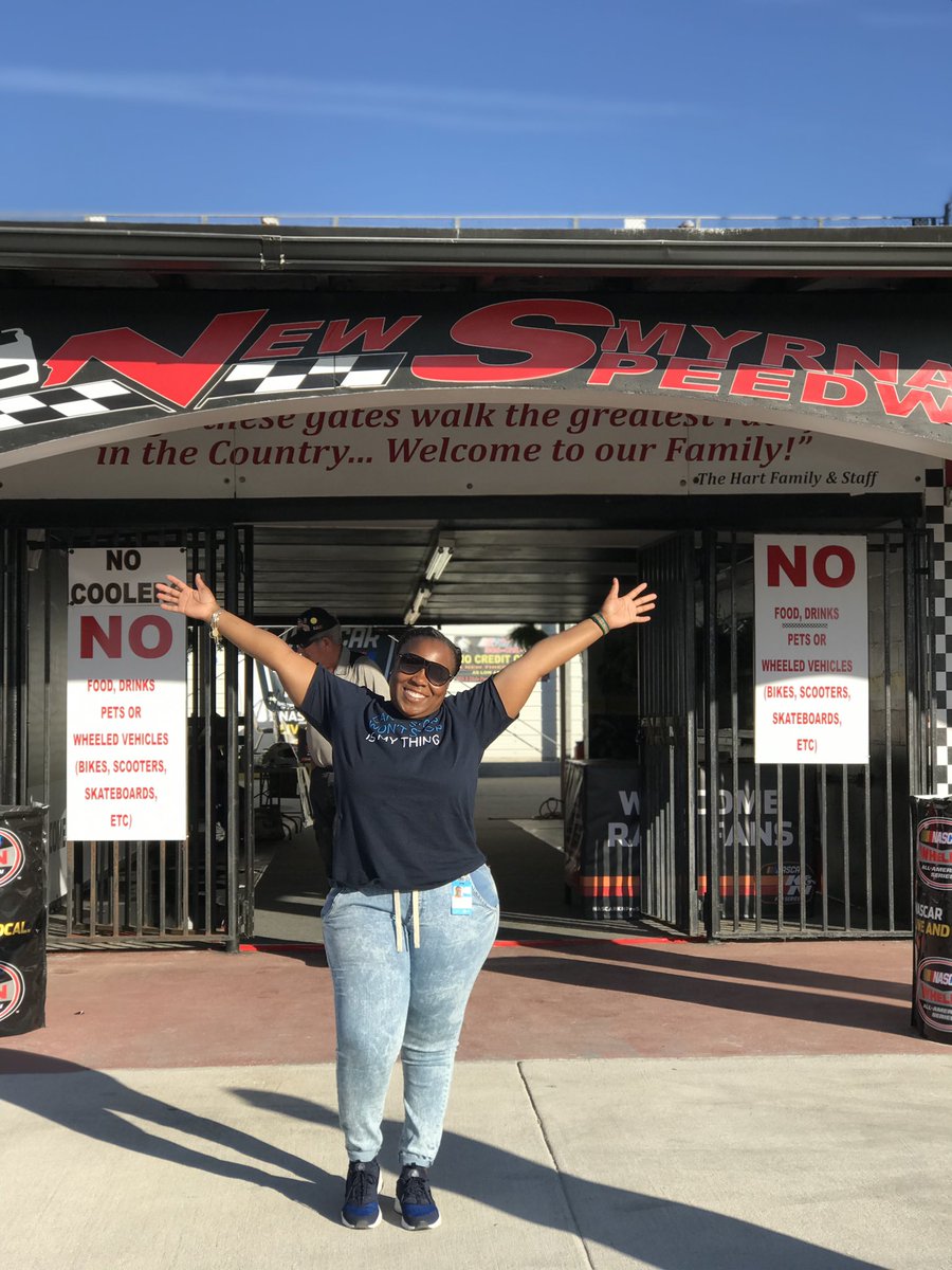 shawnta_pierce's tweet image. About last night!! We really enjoyed hanging out at New Smyrna Speedway, not to mention.. need me sure come by or I will come to you!
