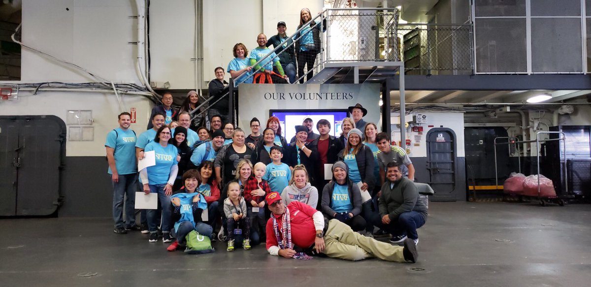 samwise04's tweet image. @sharphealthcare employees #volunteering at the @USSMidwayMuseum #SharpShares #givingback #communityservice