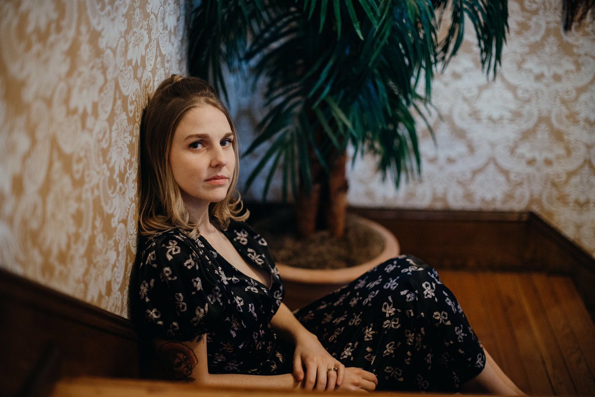 doriFreeman's tweet image. New music coming this year... 📷:  Kristina Leblanc, hair:  Chrissy Hash #newmusic #folk #americana #doctorsinn #2019