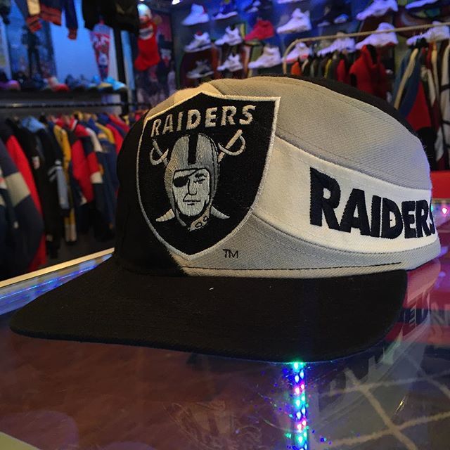 raiders big logo hat