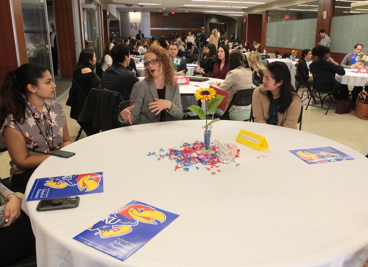 KUPharmacy's tweet photo. Lunch provides an opportunity for students to have "Career Conversations with Pharmacists" at the 8th Annual APhA-ASP Campus Convention. #KU2019CC https://t.co/Tsm8Ynvyat