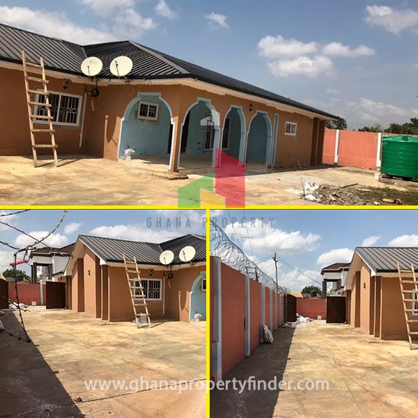GhanaProperty's tweet photo. What is the next best option to a house in Trassacco Estates? A house right behind the estates of course!
That's what this 5 Bedroom house for sale offers.
https://t.co/1sY75Ibdqs
.
.
#IgnoreTheLadder
#houseforsale #forsale #house #lifestyle #investment #realestate #ghana #africa https://t.co/mPAG4hxGRI