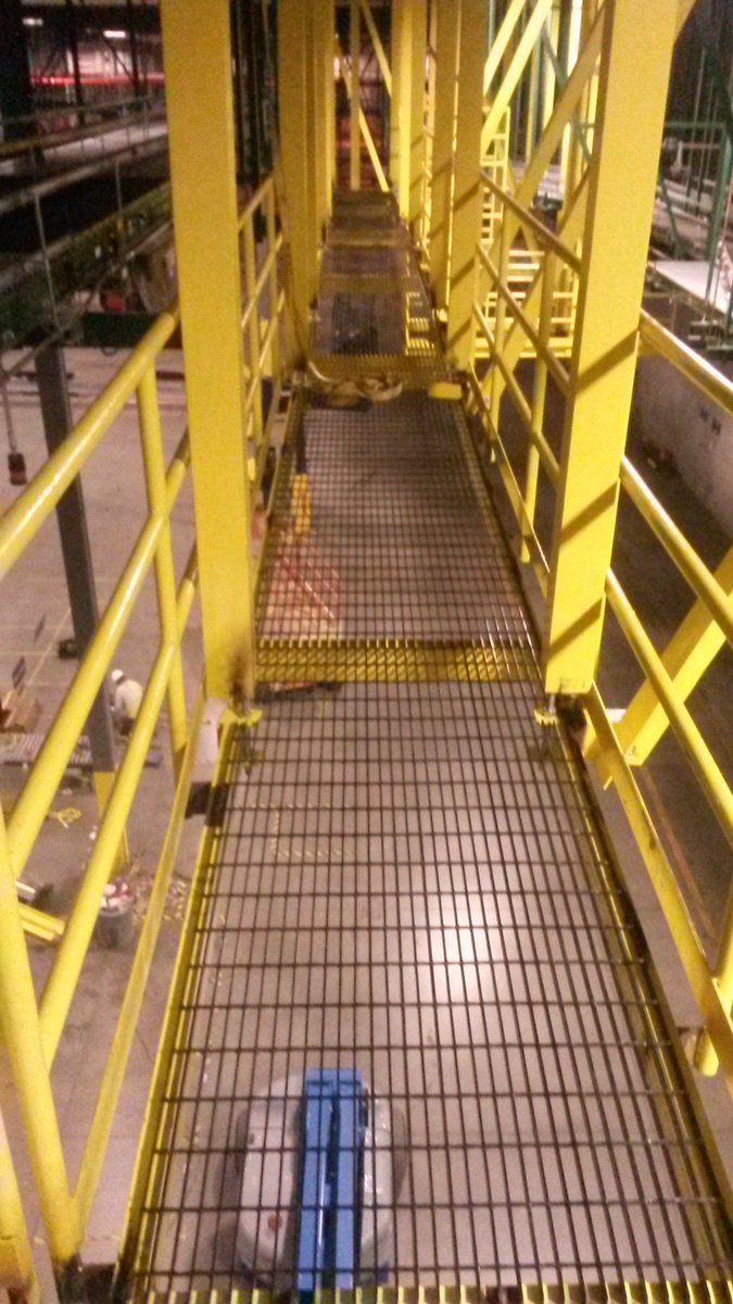 SupremeConstru4's tweet photo. #catwalks #accessladders #handrails #fabrication #welding #supremeconstructioninc #generalcontractor #tulare https://t.co/xWideClgF5