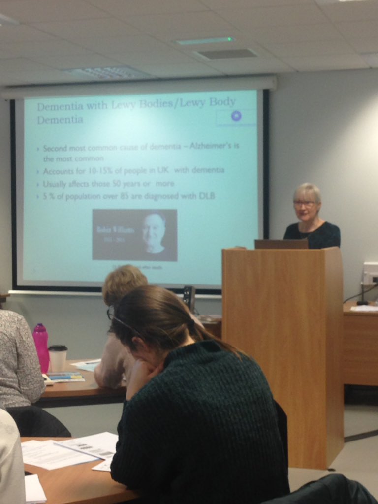 BhanuPhysio's tweet photo. Facilitating study day for @ACPIN_UK on #Parkinsons - @FionaLindop talking about atypical Parkinson’s and some red flags to watch for e.g. early falls and poor/no response to levodopa https://t.co/wSwdW5XULE