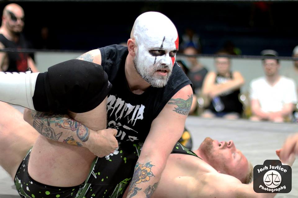 PPWPower's tweet photo. James Alexander goes 1-on-1 with Ace Evans TONIGHT at Flint Iceland Arena - The winner will get a title shot! Order tickets now at https://t.co/bL8xUXjIXt
#PPW #Nomads #JamesAlexander #PerfectionDefined #WWE #ROH #aew #impact https://t.co/MGQVOmCOXW