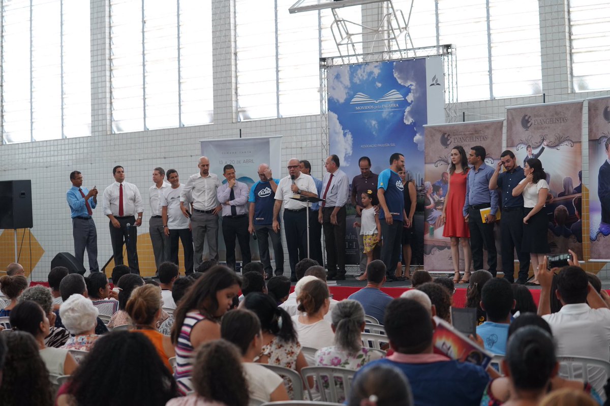 paulistasul's tweet photo. Neste sábado, 2, acontece o Encontro Regional de Oficiais de Igreja (EROI), em Registro - Litoral Sul Paulista. 
A programação apresenta os departamentos aos novos líderes dos templos do campo da #PaulistaSul e os projetos dos ministérios para o ano. https://t.co/W14qltqQ30