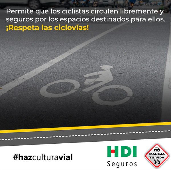 manejatuvidamx's tweet photo. No son un carril extra, permite que los ciclistas vayan seguros en su carril. https://t.co/UbHDmb5vr8
