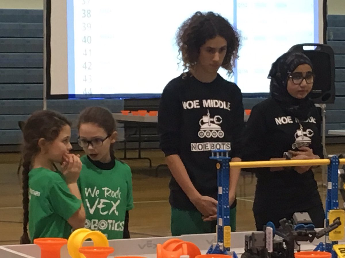 Working with other teams to collect points in the team challenge!  Our Elementary Colts hanging with the big kids!@Clearcreeknews