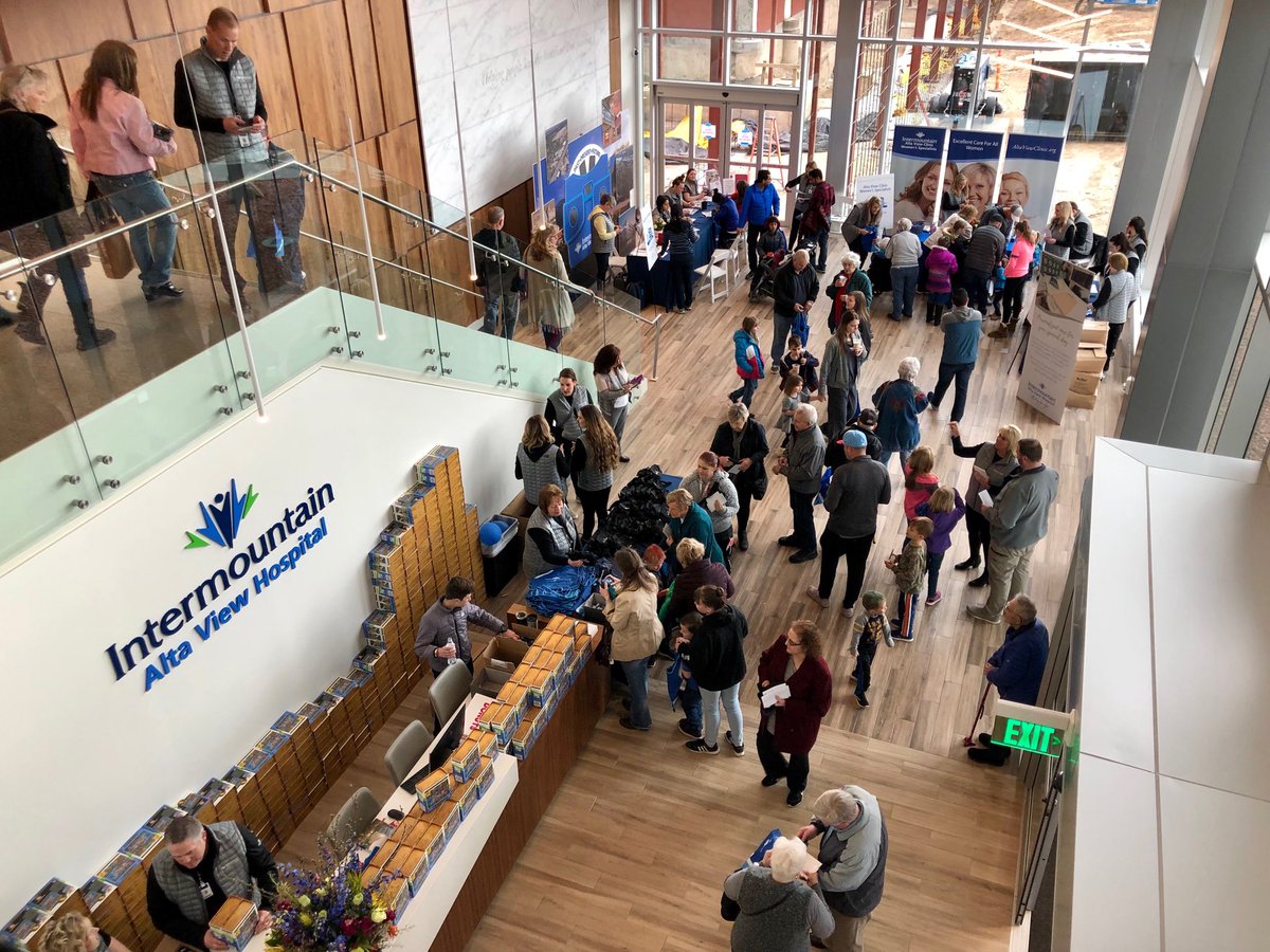 AltaViewHosp's tweet photo. Thanks to everyone who joined us this morning to celebrate the unveiling of our new Patient Tower and campus expansion. What a great turnout! We’re excited to provide great care In such a beautiful setting! ⁦@Intermountain⁩ https://t.co/Uzvhy1ojF3
