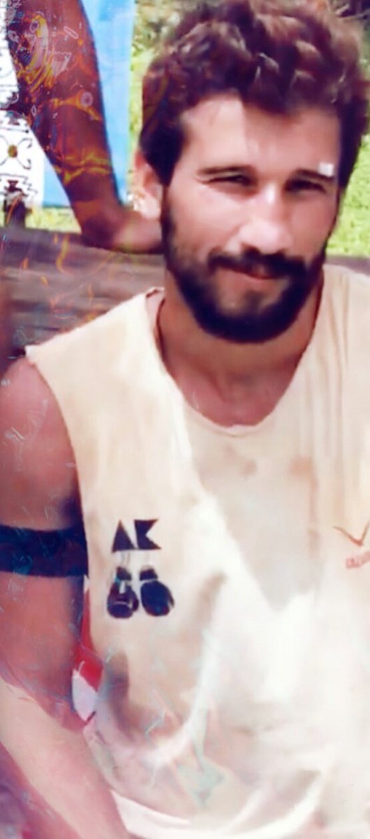basimdolandi's tweet photo. Sensiz survivorun tadı tuzu yok Adeem😢 @adem_kilicci #Survivor2019 https://t.co/XfuXRoSlDv