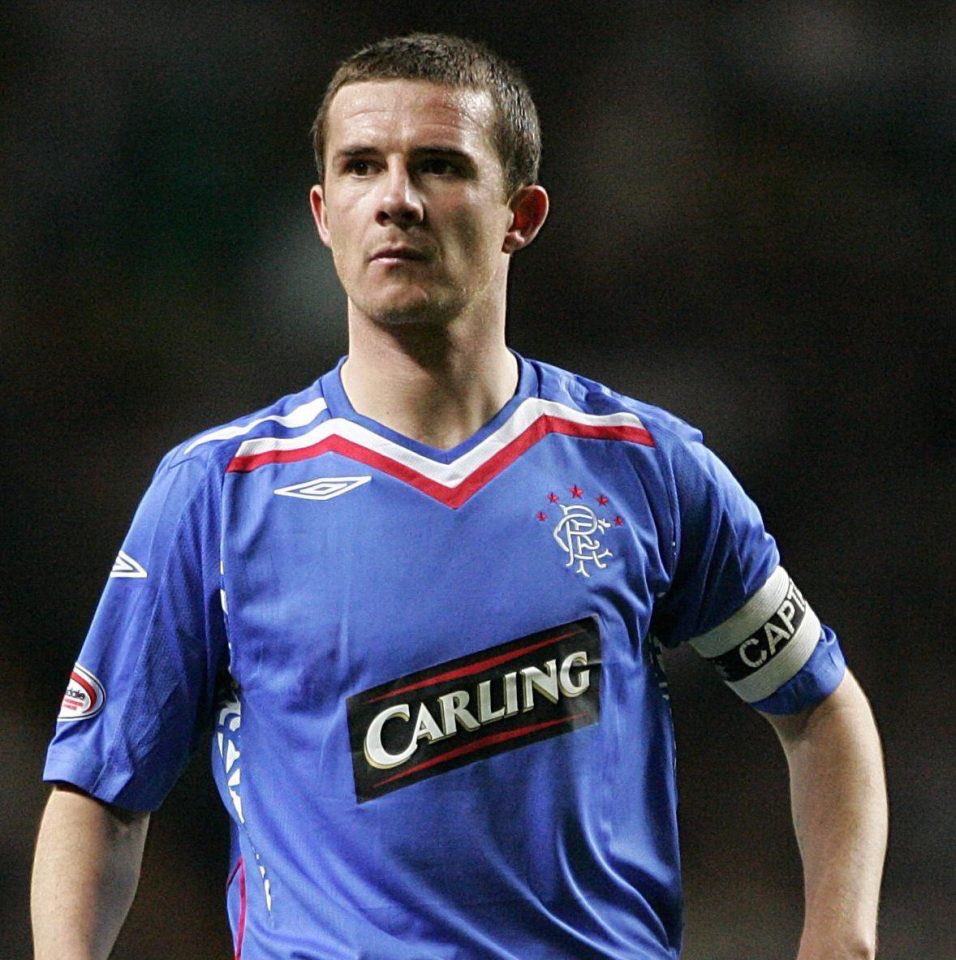 Happy birthday to my favourite rangers player ever, my hero! Barry Ferguson! Happy birthday! 