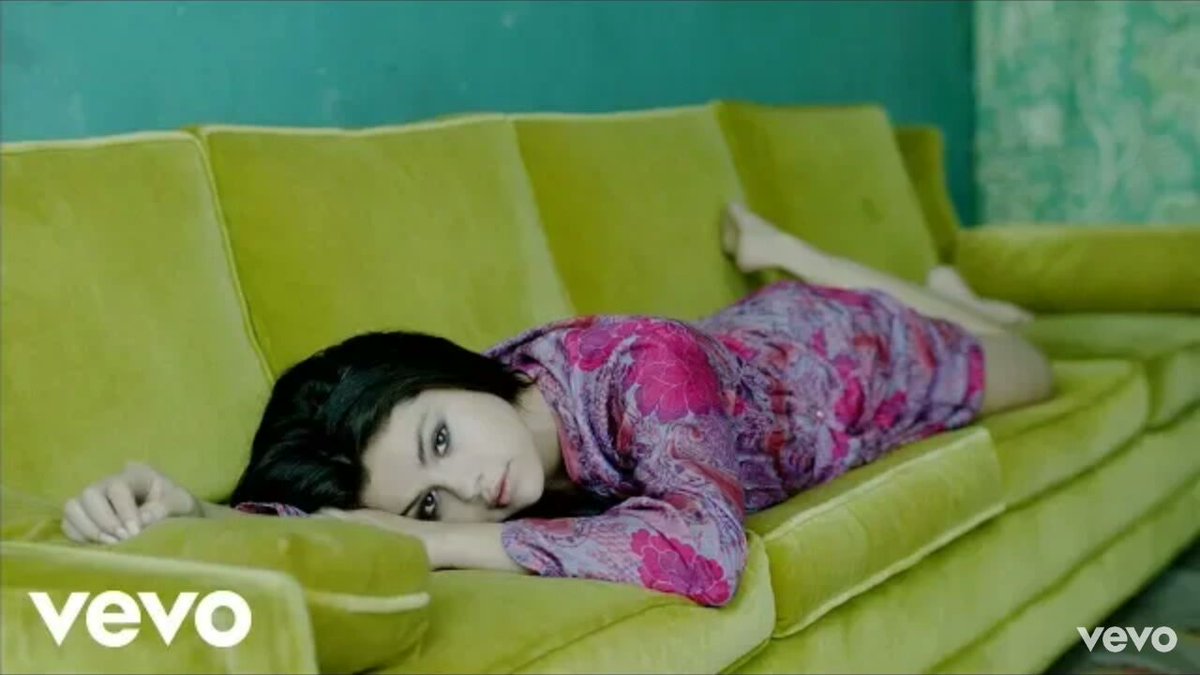 Gipsy_Toy_'s tweet photo. 💫Cita Y Responde💫

24. VIDEOCLIP MAS ICÓNICO DE SELENA GÓMEZ https://t.co/g1jooMe974
