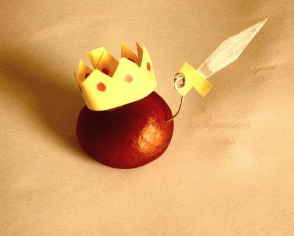 Normandythennow's tweet photo. On this special anniversary #1066andallthat let us introduce you to... William the Conker! #wearesofunny #NormandyThen #williamtheconqueror #battleofhastings https://t.co/VSu1riVzvj