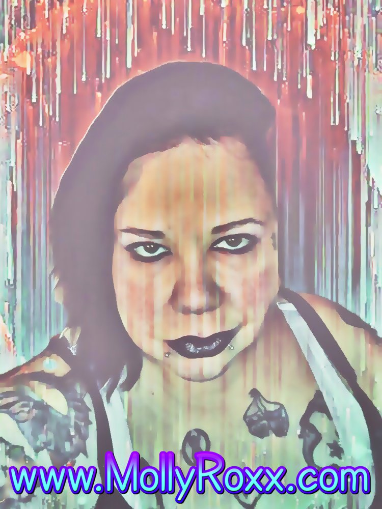 Modeling75's tweet photo. #MollyROXX #Molly #Roxx #bbw https://t.co/lHN54uEfIR https://t.co/15CmETUpWO