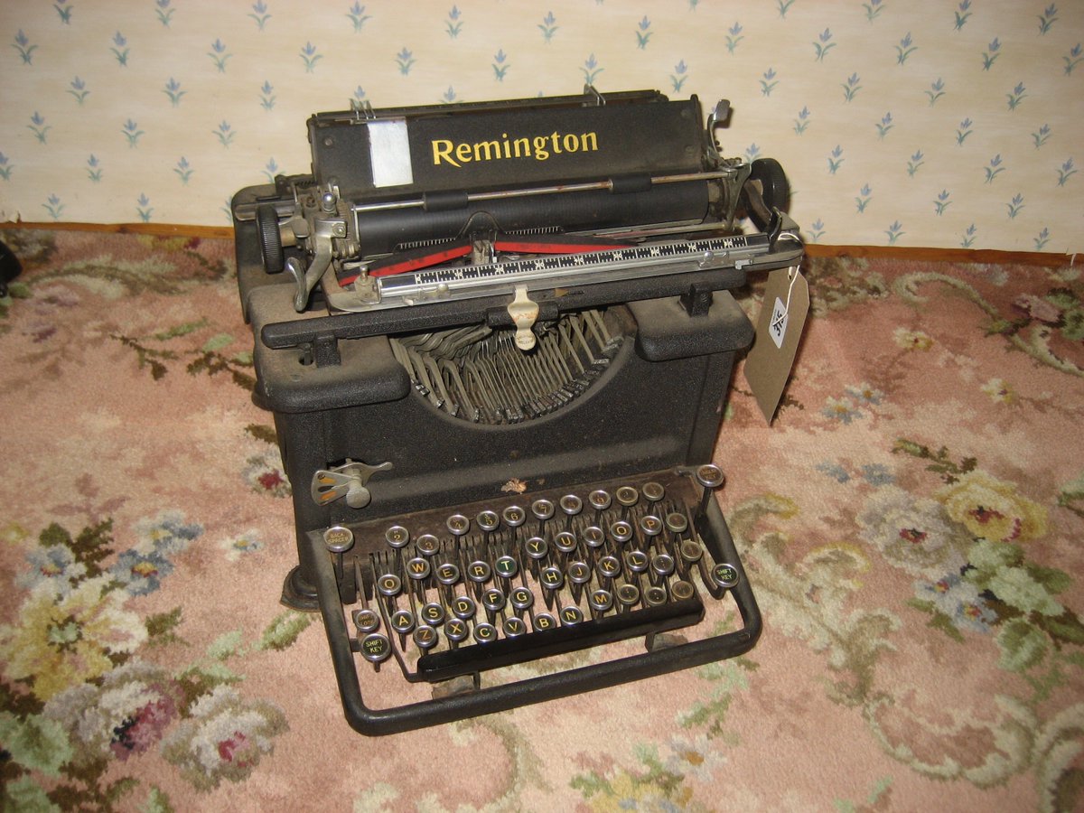 Clubleys Auction Twitter