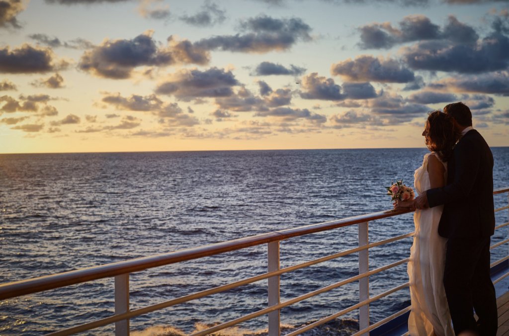 PrincessCruises's tweet photo. RT if you agree that nothing says romance like a getaway at sea. See why @PopSugar is calling us one of the most romantic cruises of 2019: 
https://t.co/OvNWTn5RLW
#ComeBackNew https://t.co/OWOFivEPNR