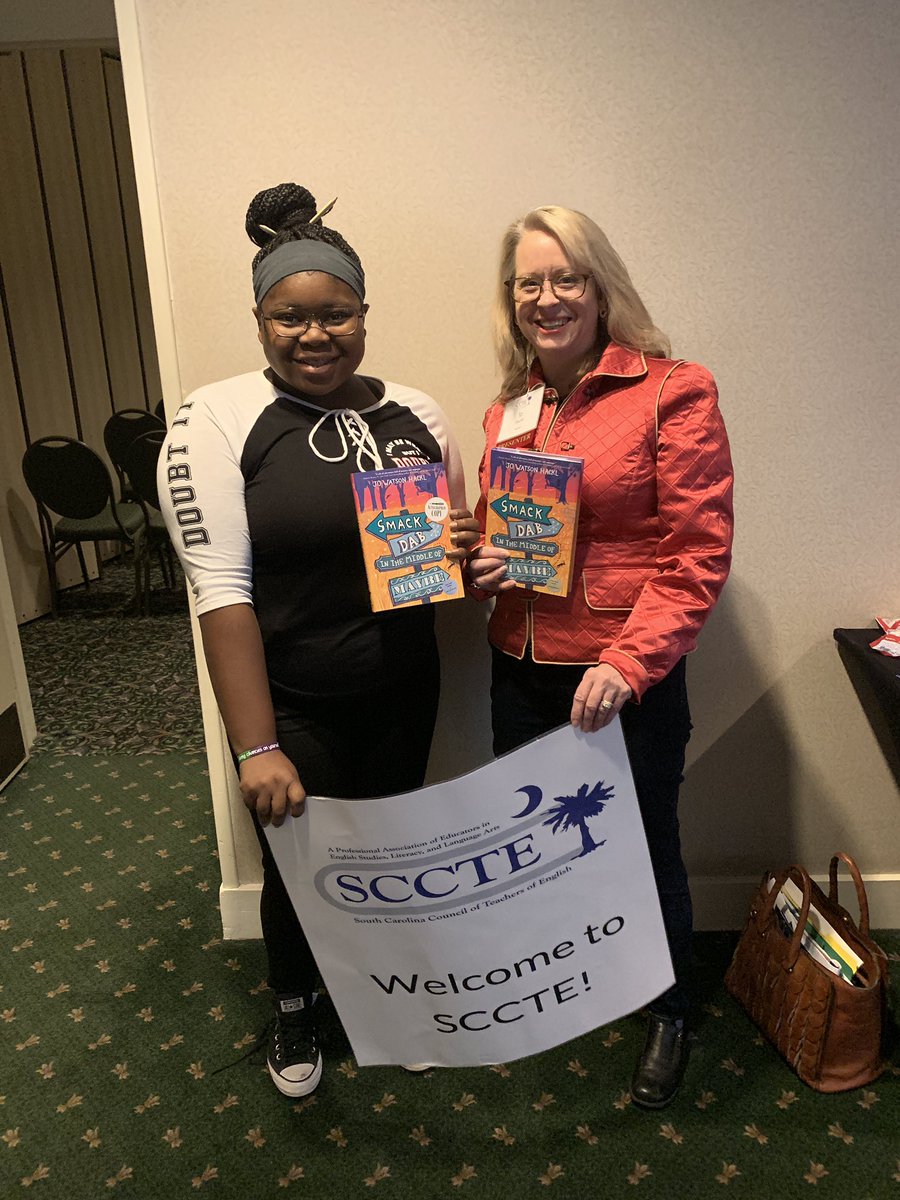 smarcott7's tweet photo. Alexa is meeting her favorite author @JoHackl #sccte2019 https://t.co/EOlzKiIMo6