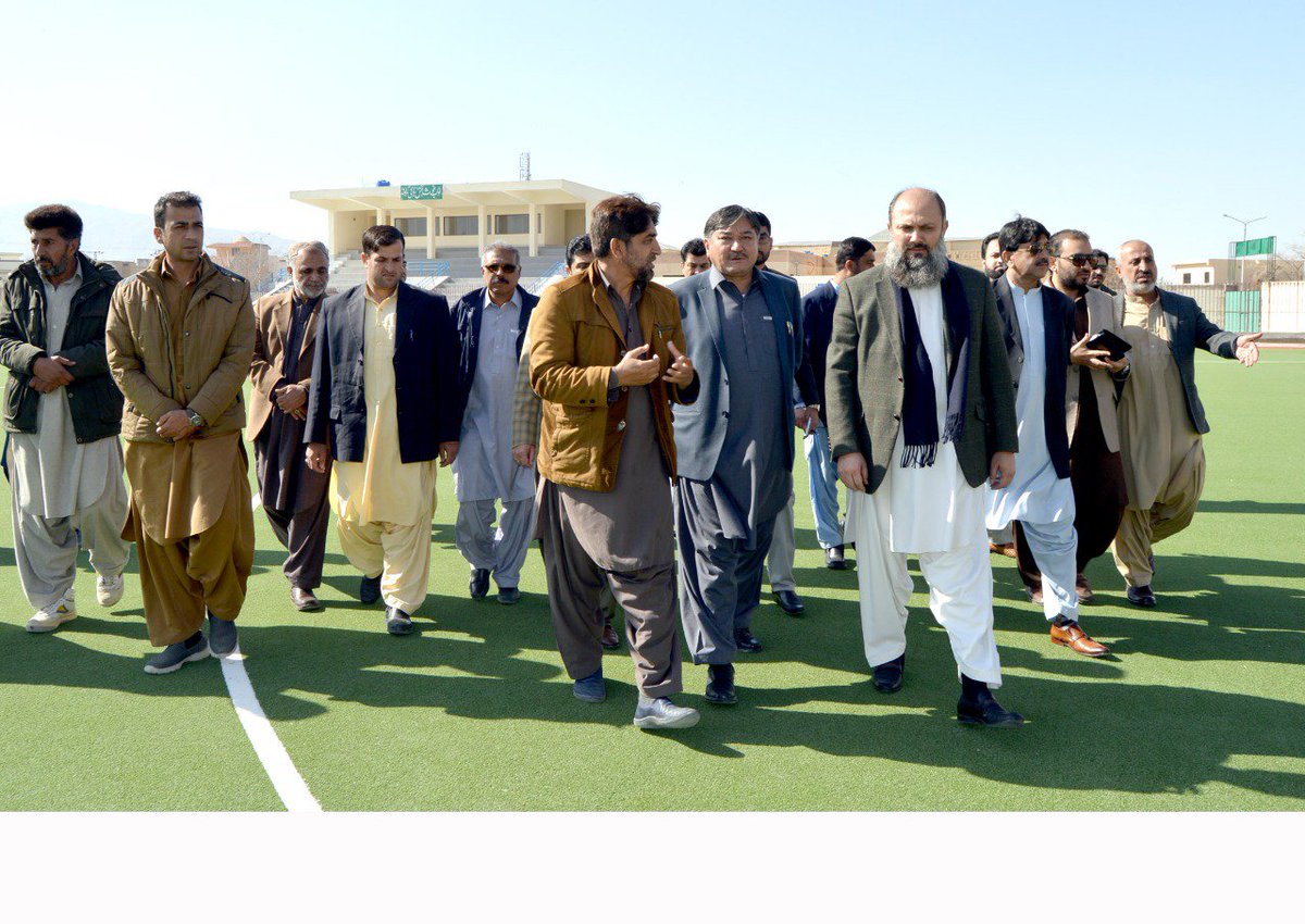 jam_kamal's tweet photo. A visit to Ayub stadium complex #Quetta .... some little outdoor, visit to see work progress and little play off. https://t.co/kmY6aFaZBp
