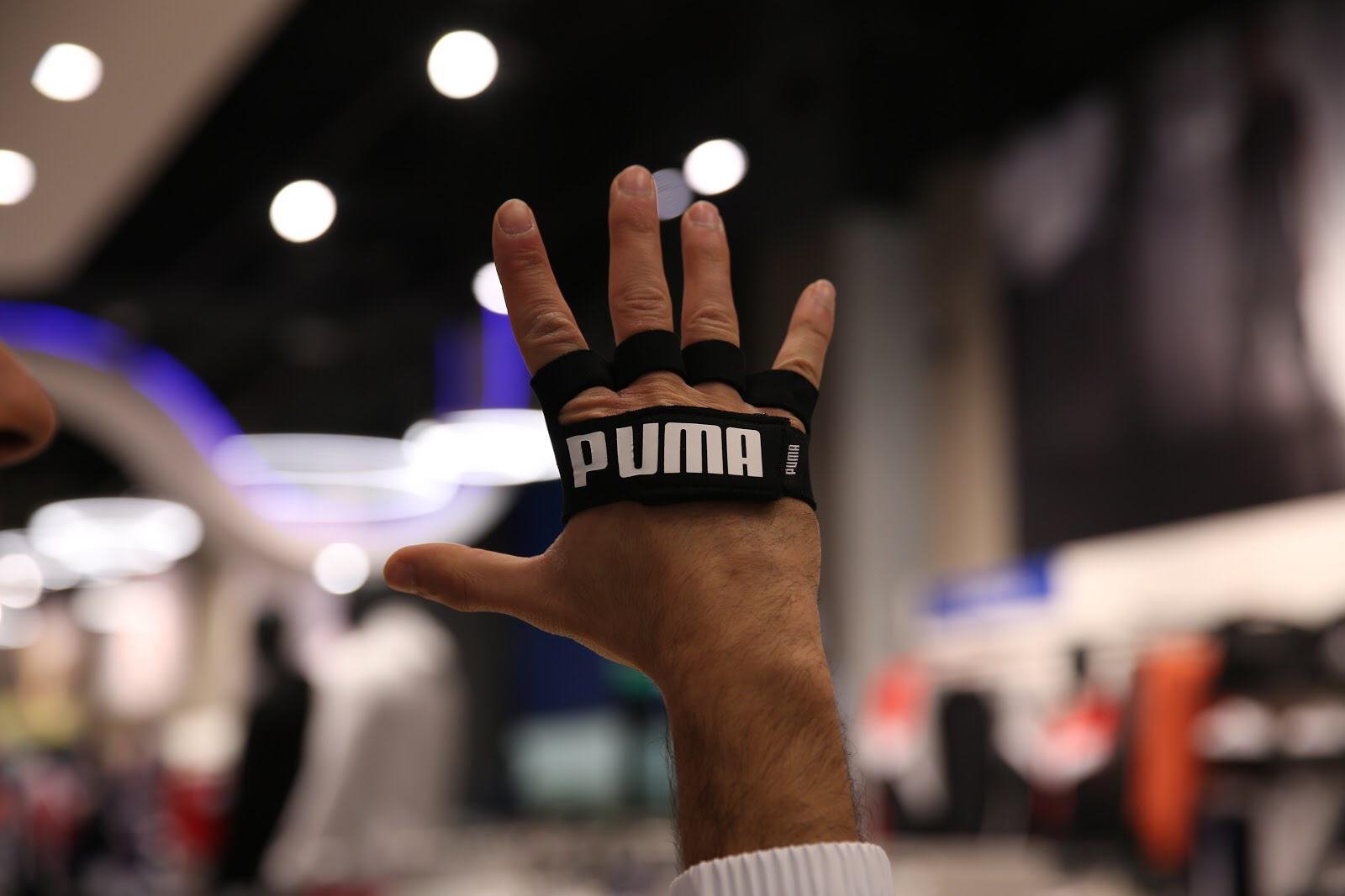 puma training gloves