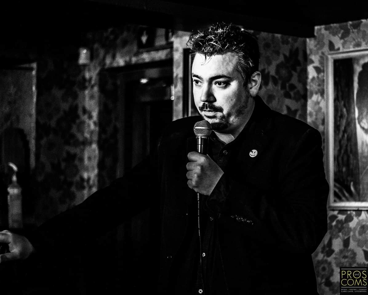 ProsandComs's tweet photo. Pros and Coms | live comedy music and poetry. 

Talented Tom Sullivan, funny and dark.

Next Gig | Thurs 14 FEB | 8pm in Milo Lounge 90LarkLane L17 8UU.  

Free 
#prosandcoms #larklane #liverpoolevents #liverpool #itsliverpool #thingstodoinliverpool #whatsoninliverpool https://t.co/7E5fabtv8B