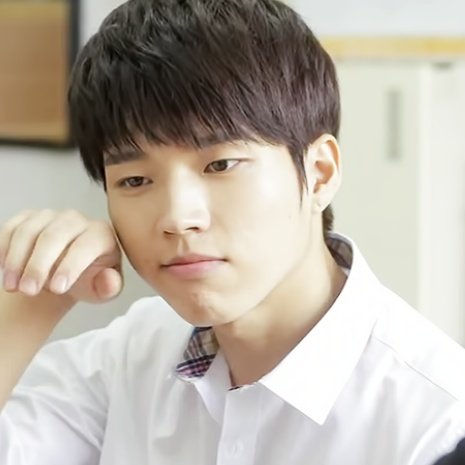 LQ_hyun's tweet photo. 우현이은 땀에서도 다우니냄새 날거같애 (இ﹏இ`｡)🌸 https://t.co/OdzbJjCaaQ