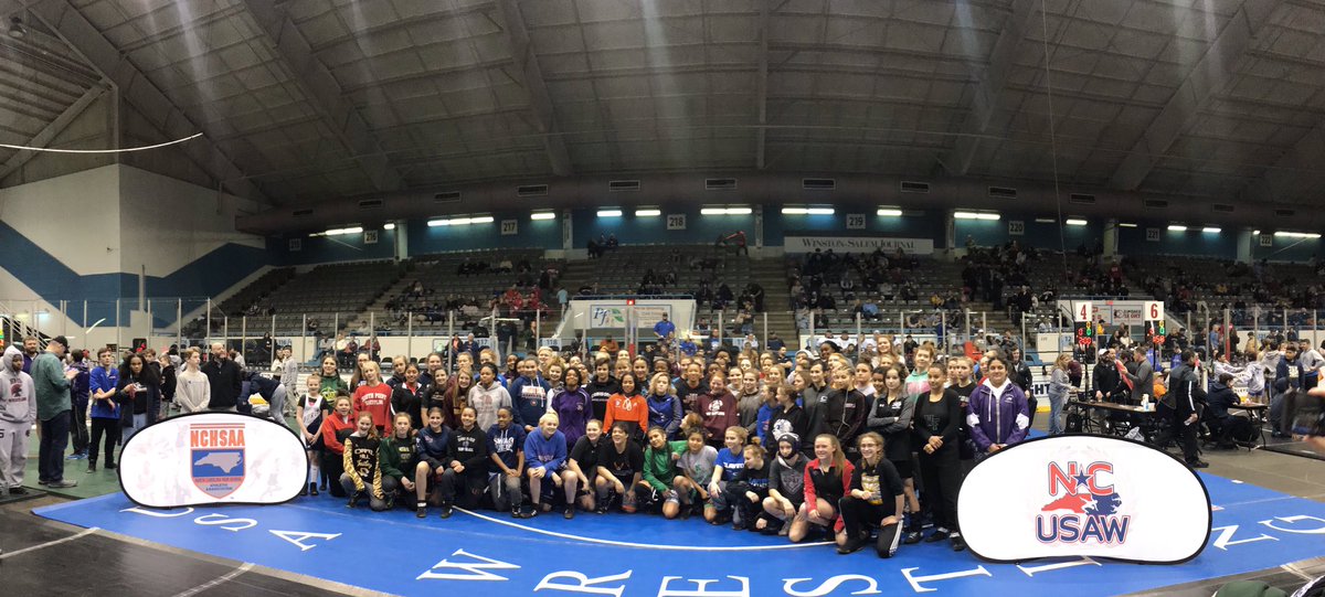 All of the Wrestlers in the FIRST EVER NCHSAA Women’s Wrestling Invitational! #NCHSAAWRES 🤼‍♀️🏆
