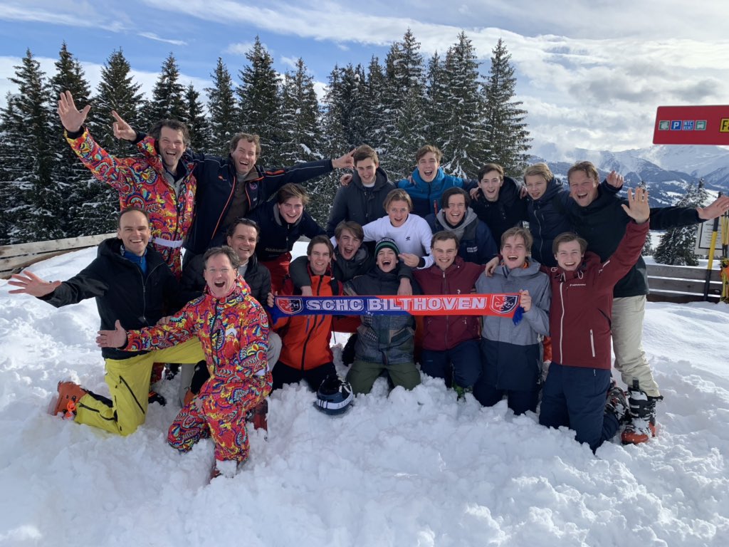 Ons hoogtepunt in <a href="/LaaxSwitzerland/">LAAX</a> tijdens finaleweekend NK zaalhockey met dank aan <a href="/JorusV/">Jorus Vos</a> <a href="/mercedesstern1/">mercedes stern</a>
