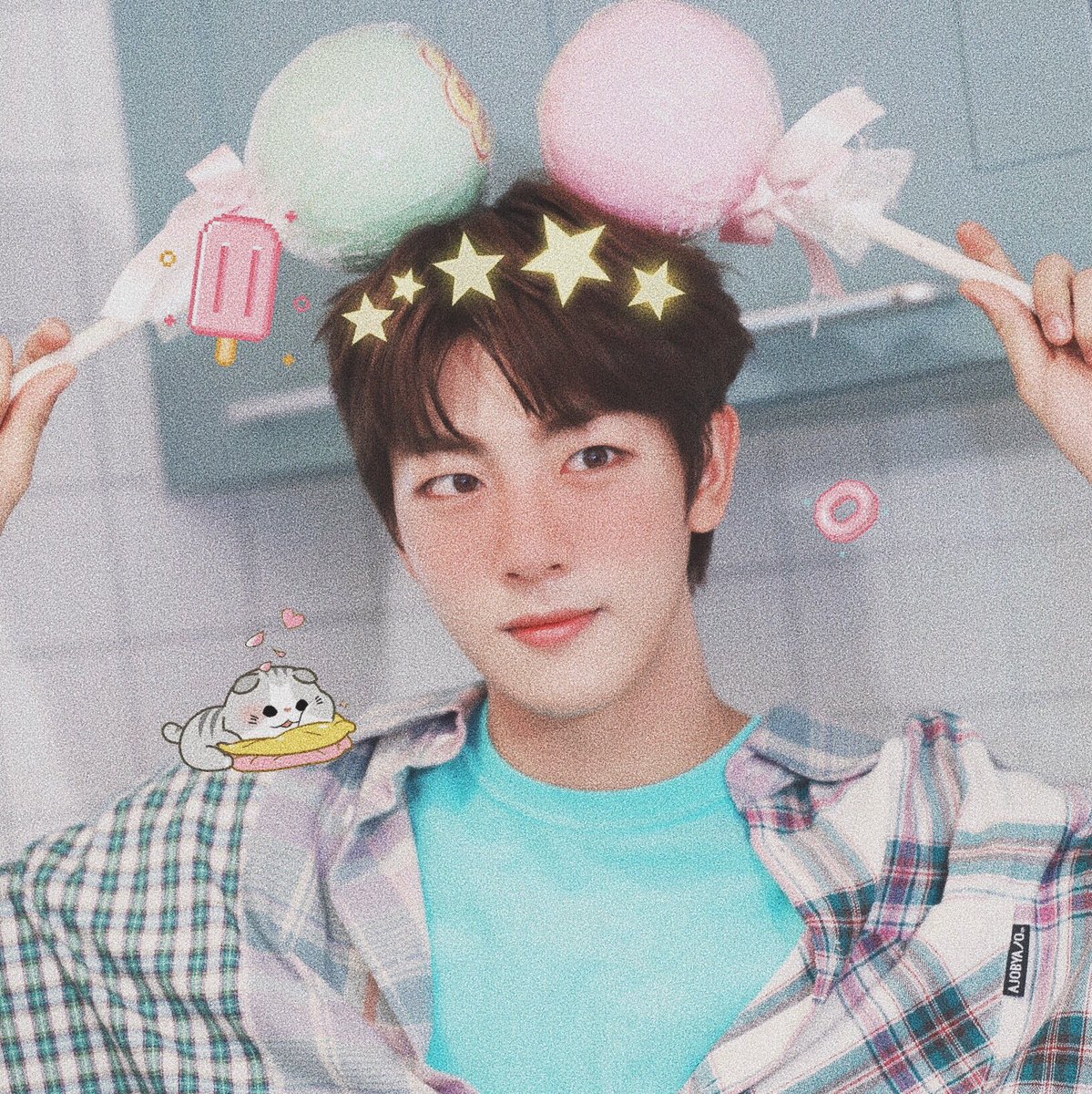 mochigolcha's tweet photo. happy birthday jibeom!!
thank you for always showing us your bright personality ⭐️ we’re getting to hear your voice more and more so keep it up!! goldenness loves your voice 💖 
please eat a lot today!! 

#2월의_별_지범아_생일축하해
#HAPPY_Jibeom_DAY https://t.co/9G6y3353jk