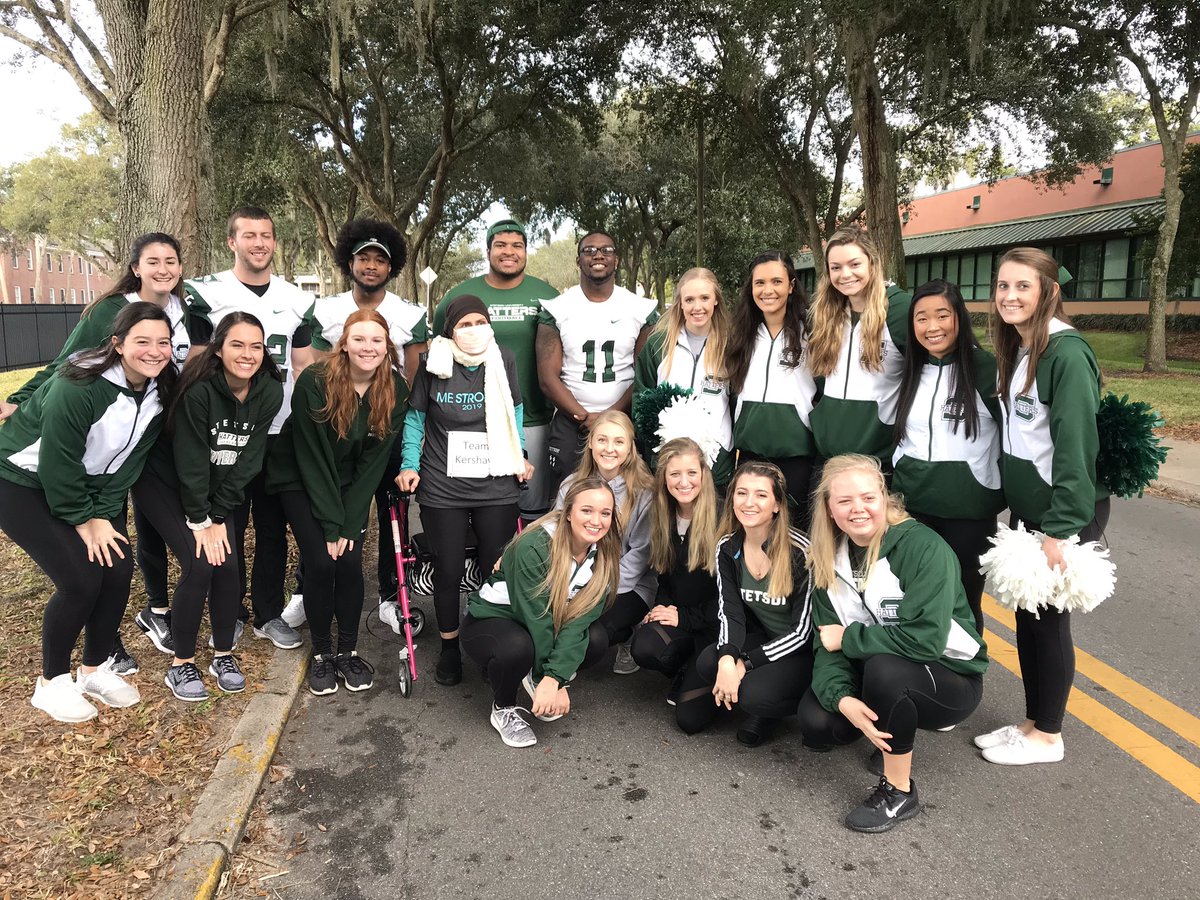 To conclude our <a href="/MESTRONG1/">ME STRONG</a>, great morning with over 5,000 runners plus some student-athletes participated. Here is a S/O to Ms. Debbie ‼️