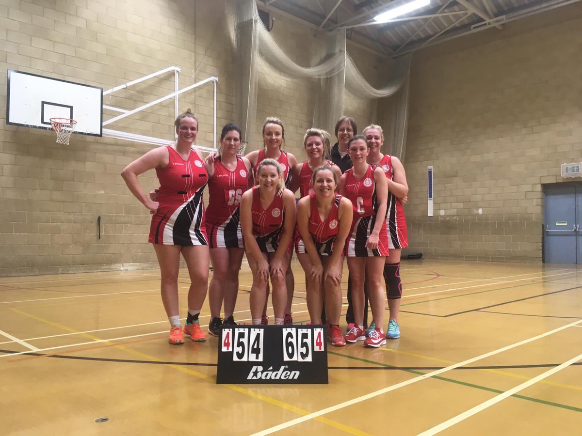HewlettNetball's tweet photo. Thank you @TheHewlett for sponsoring our hoodies! We LOVE them! Cracking win for #teamhewlett today against #winchcombeladies! @NetballinGlos #ourteam #luckyjumpers #awkwardpose https://t.co/1zJwzT5NKu