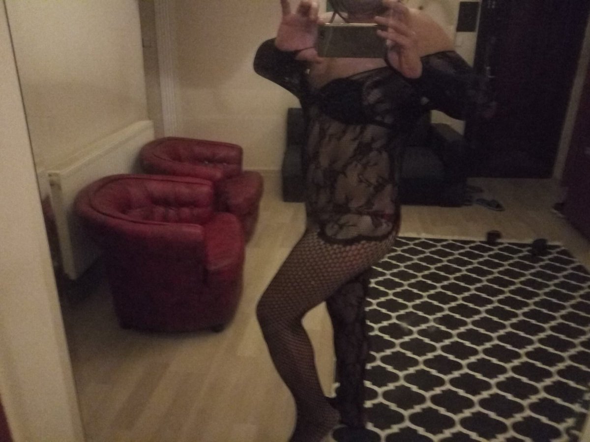 #silivri #silivritravesti #corlu #corlutravesti #silivriescort #büyükcekmece #büyükçekmecetravesti #beylikdüzü #beylikdüzütravesti  05454715214 arayın görüşelim