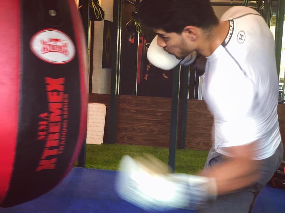 YJannoo's tweet photo. This guy is so strong
Insta post
#Fury 🥊⚡️
@Sooraj9pancholi https://t.co/aEQ8PIwO8E