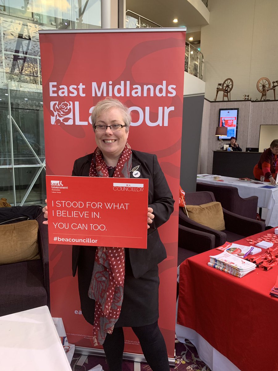CllrJamesDawson's tweet image. Cllr @Sonya_Ward &amp;amp; @mansfieldlabour standing up for her local community, As PPC for Mansfield she’s also supporting our #Breakingpoint &amp;amp; #ondayone campaigns! At #EmLab19 @LabourCllrs @LGA_Labour @EastMidsLabour