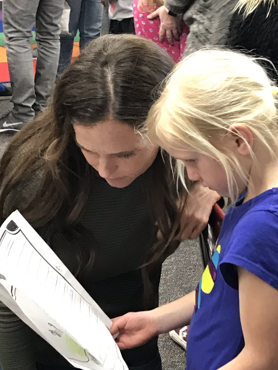 cveslittlecats's tweet photo. Our animal zoo was a great way to celebrate our non-fiction writing! #animalzoo #nonfictionwriting #cveslittlecats #explorecreatediscover https://t.co/pqz48cMisR