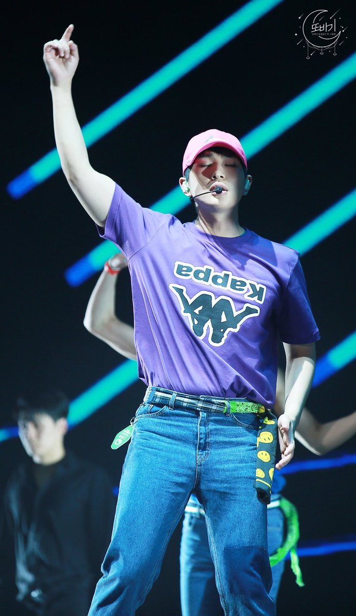 starryonew's tweet photo. https://t.co/x5G9lKQHyX