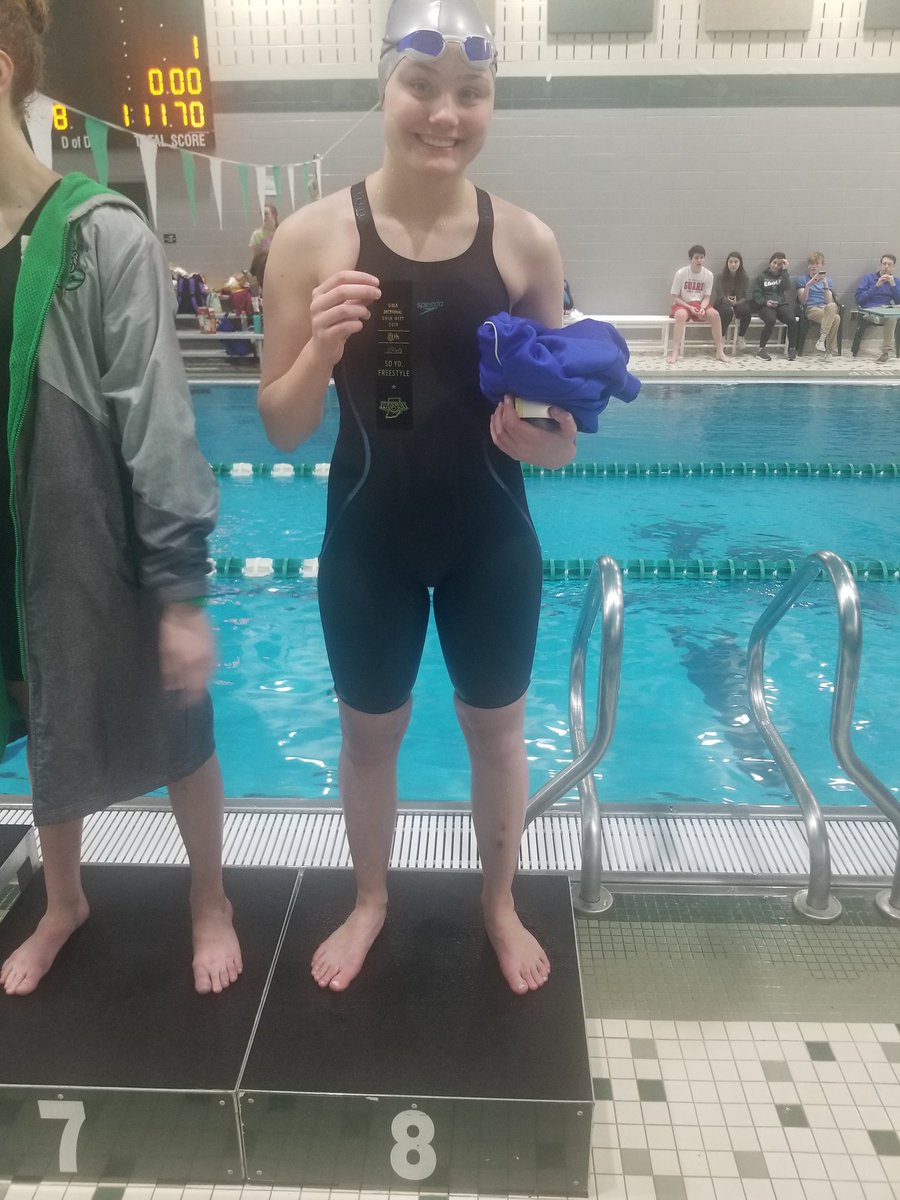 HotDogSwim's tweet photo. Congratulations to Patciance Dean for placing 8th at Sectional Finals! https://t.co/OeEBV04HBC