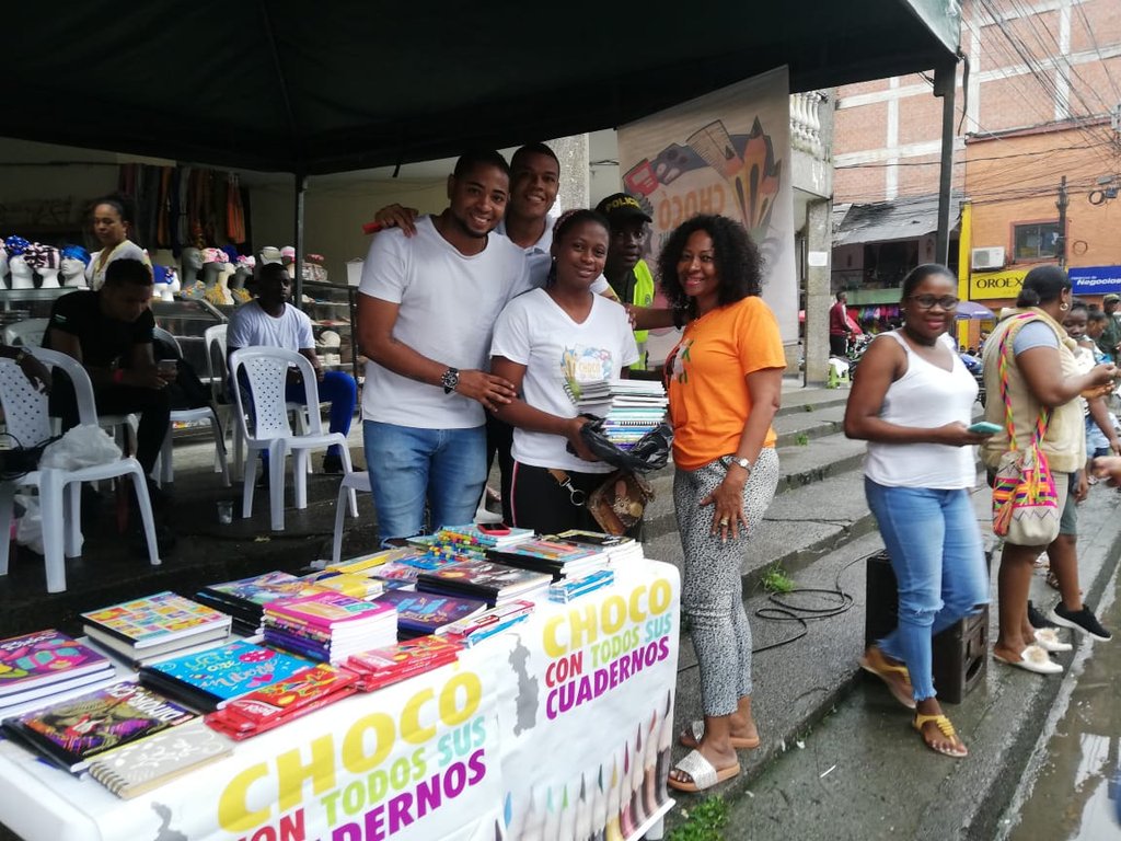 choconcuadernos's tweet photo. Gracias a el. Apoyo de ustedes todo será posible... Ayudados a ayudar
... https://t.co/sRw2ItbgdZ
